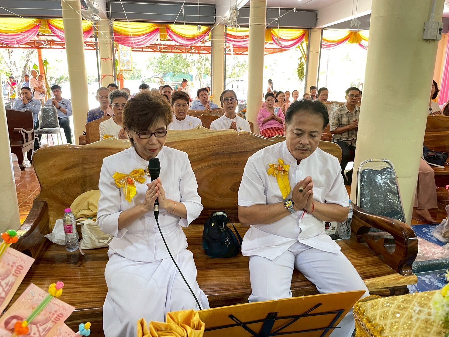 ภาพกล่าวคำถวายกฐินวัดหนองกระทุ่ม