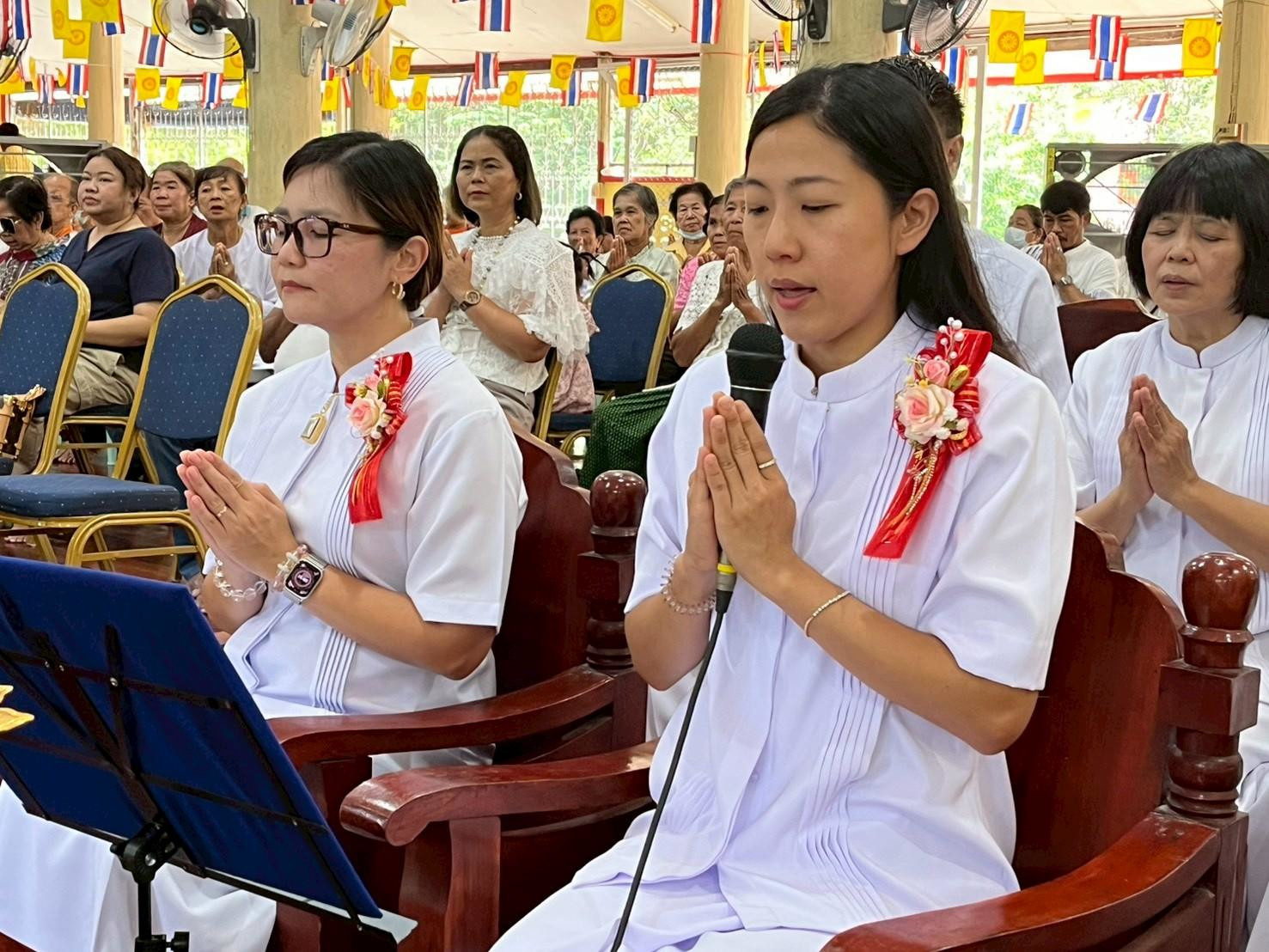 ภาพร่วมพิธีกรรมวัดประสิทธิ์คุณากร