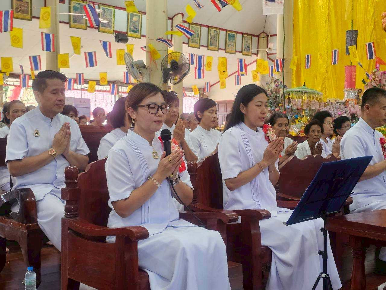 ภาพร่วมพิธีกรรมวัดประสิทธิ์คุณากร