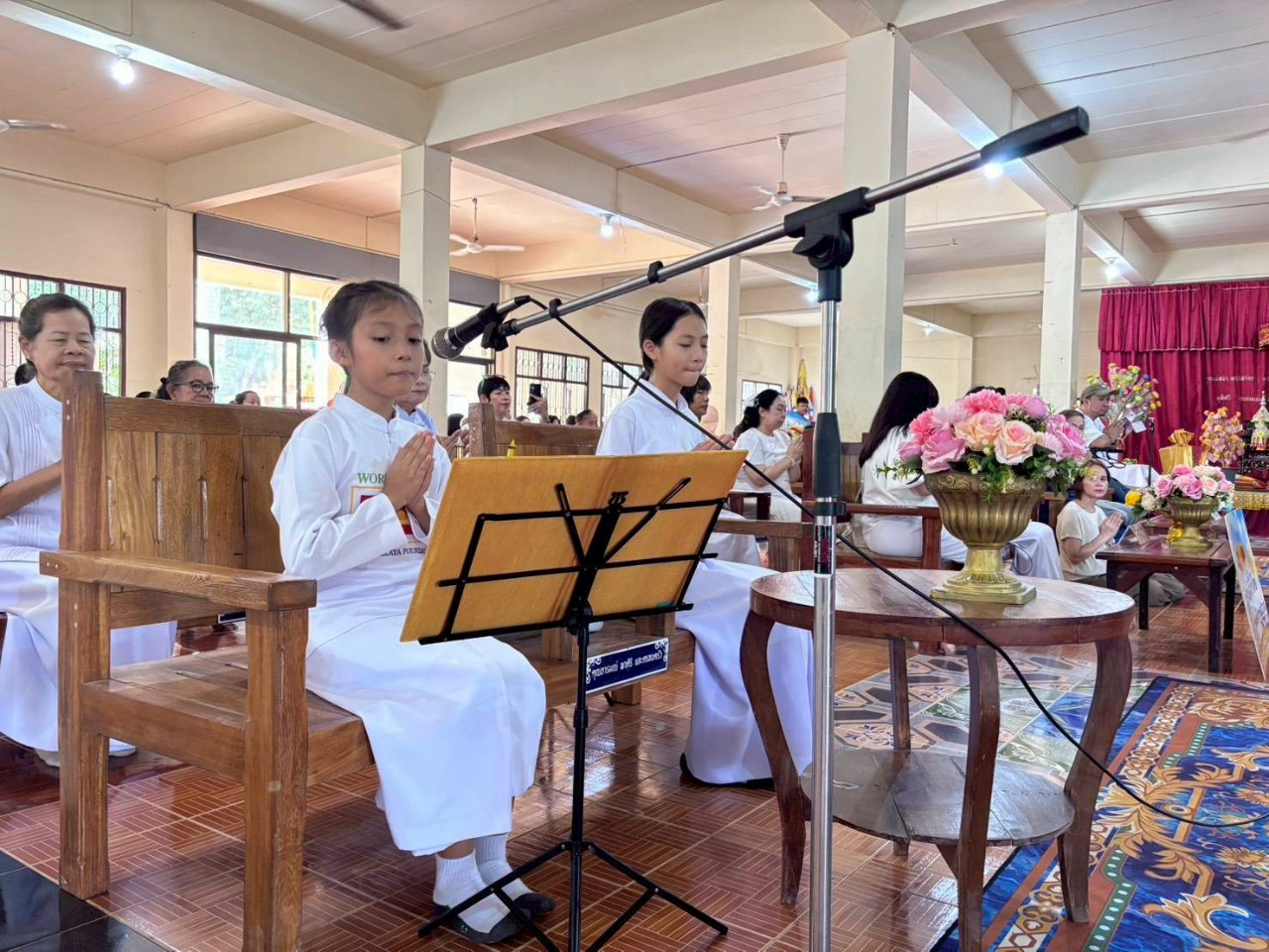 ภาพกล่าวคำถวายกฐินวัดราษฎร์ศรัทธาทำ