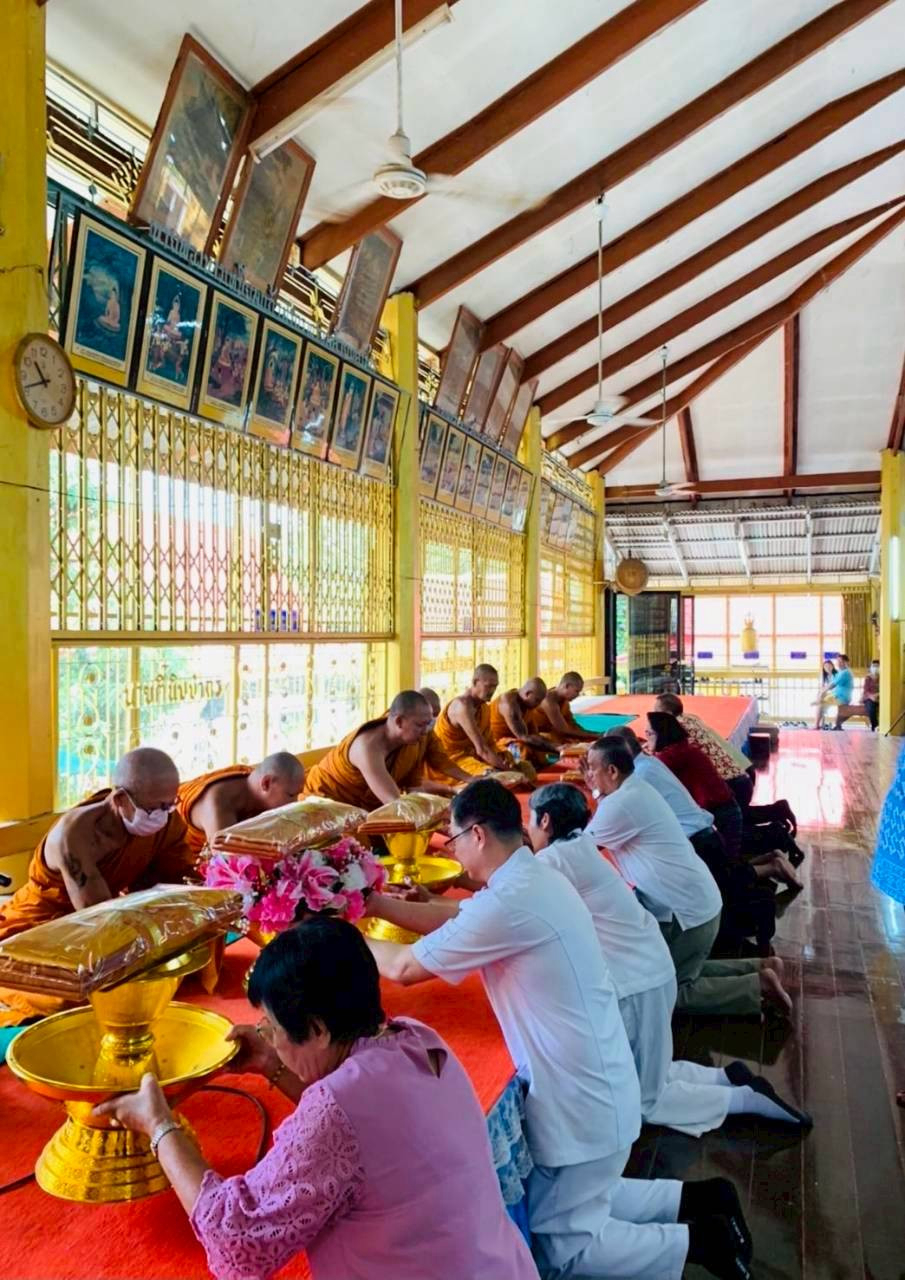ภาพร่วมพิธีกรรมวัดเสฐียรวัฒนดิษฐ์