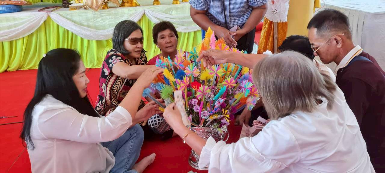 ภาพร่วมพิธีกรรมวัดศรีพรหมประสิทธิ์