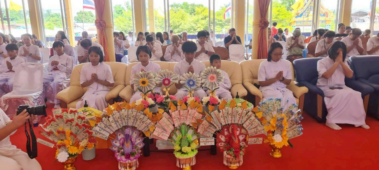 ภาพร่วมพิธีกรรมวัดศรีพรหมประสิทธิ์