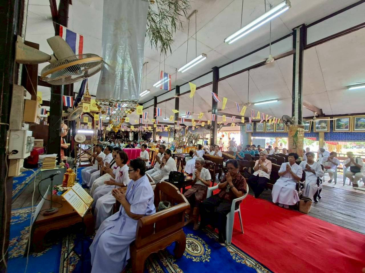 ภาพร่วมพิธีกรรมวัดบางปูน