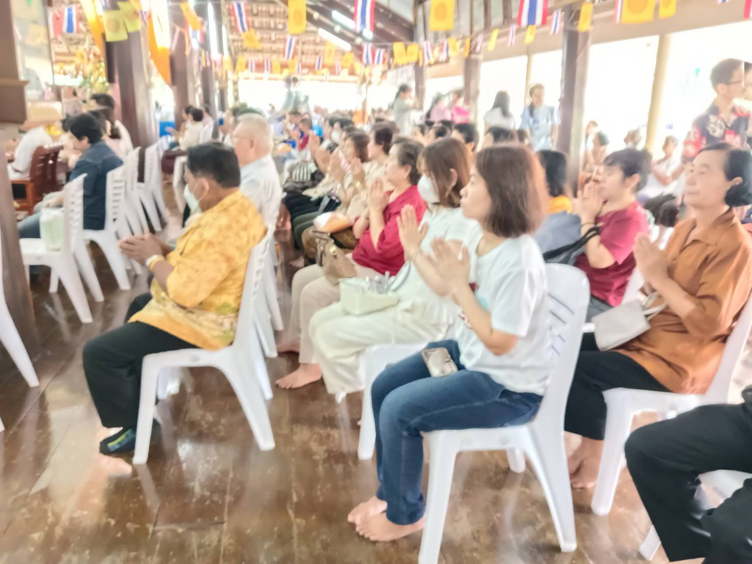 ภาพร่วมพิธีกรรมวัดสุวรรณราชหงษ์