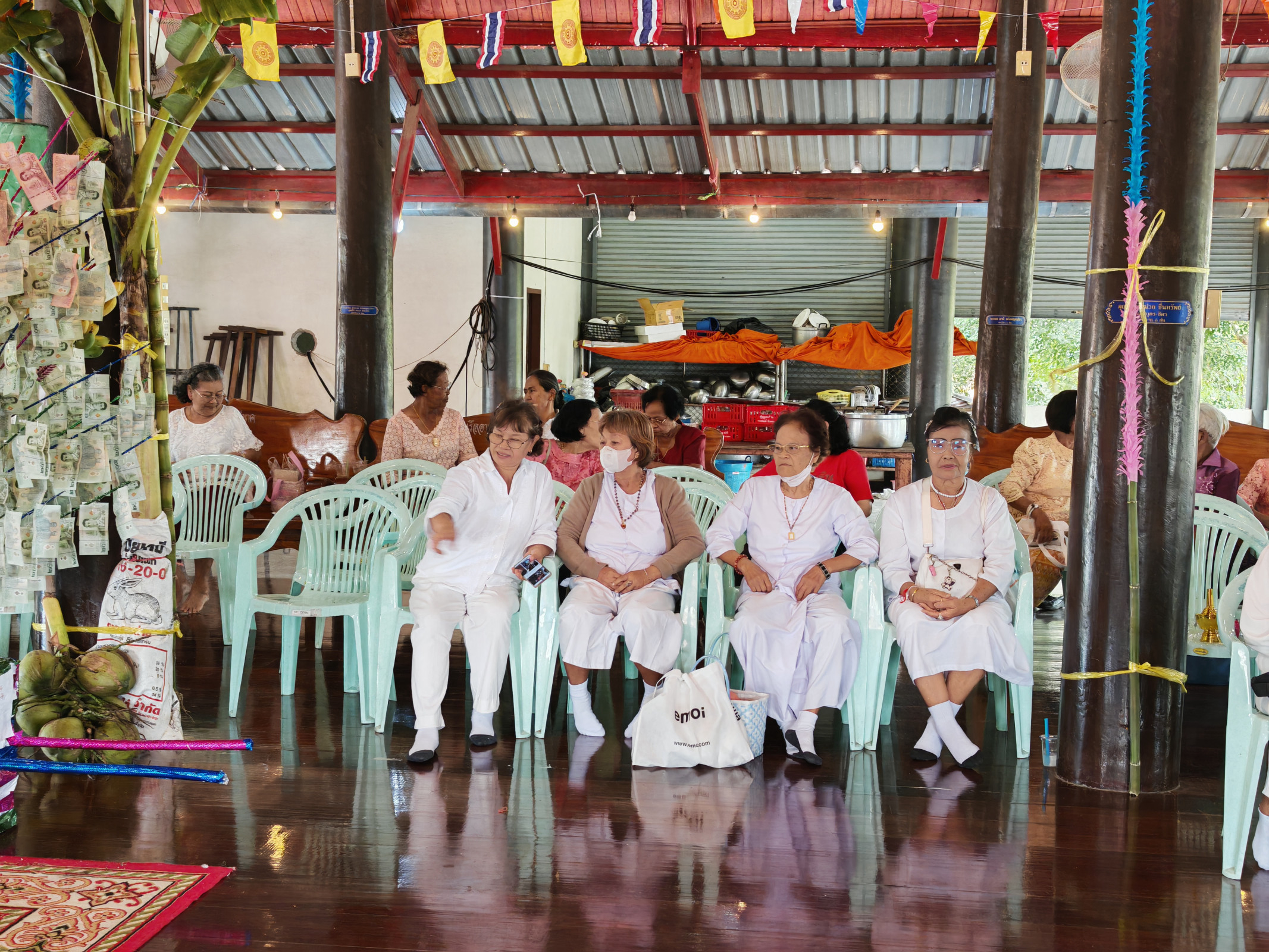 ภาพร่วมพิธีกรรมวัดท่าโขลงกิตติยาราม