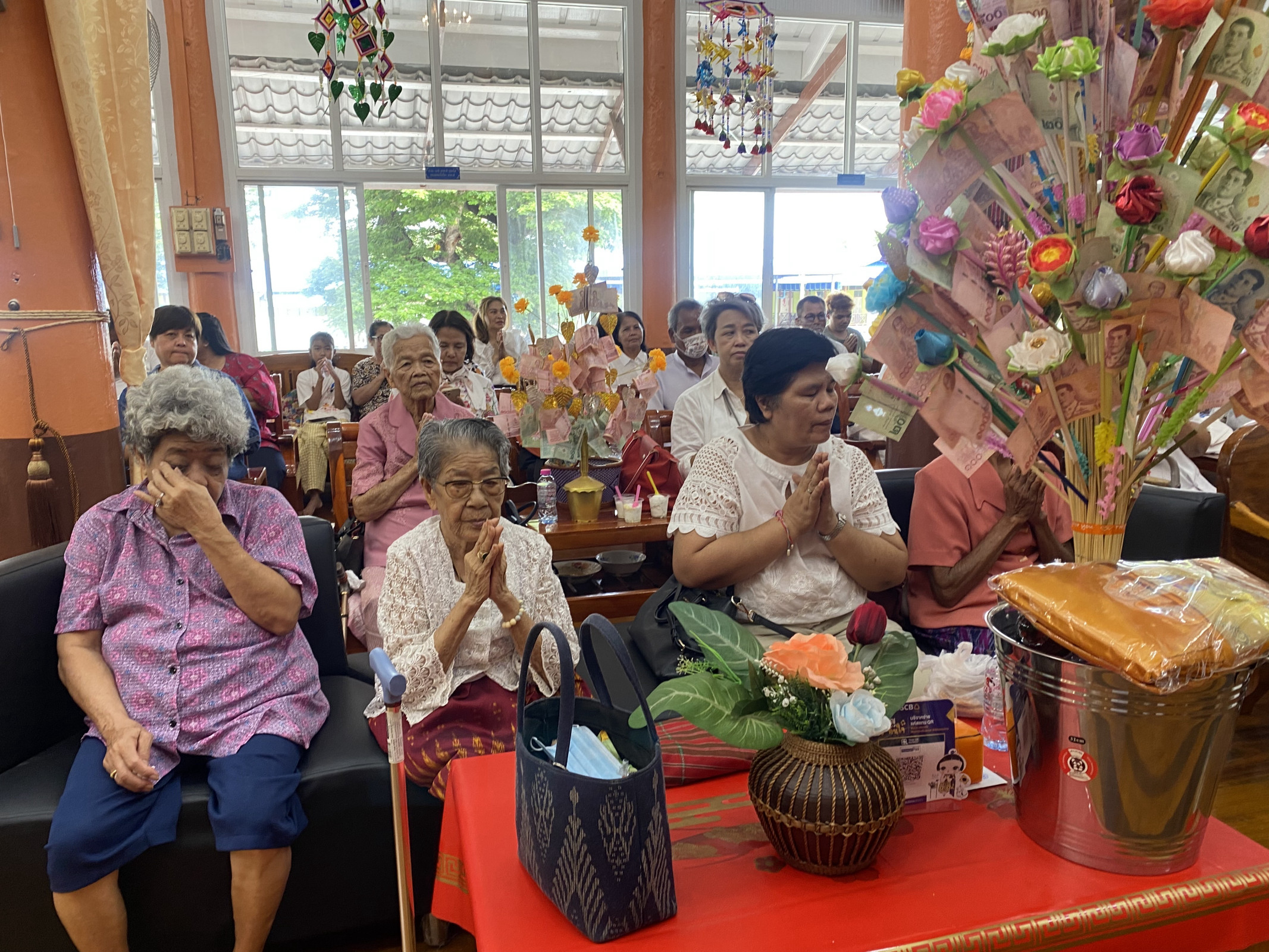 ภาพร่วมพิธีกรรมวัดไทรย์นิโคธาราม