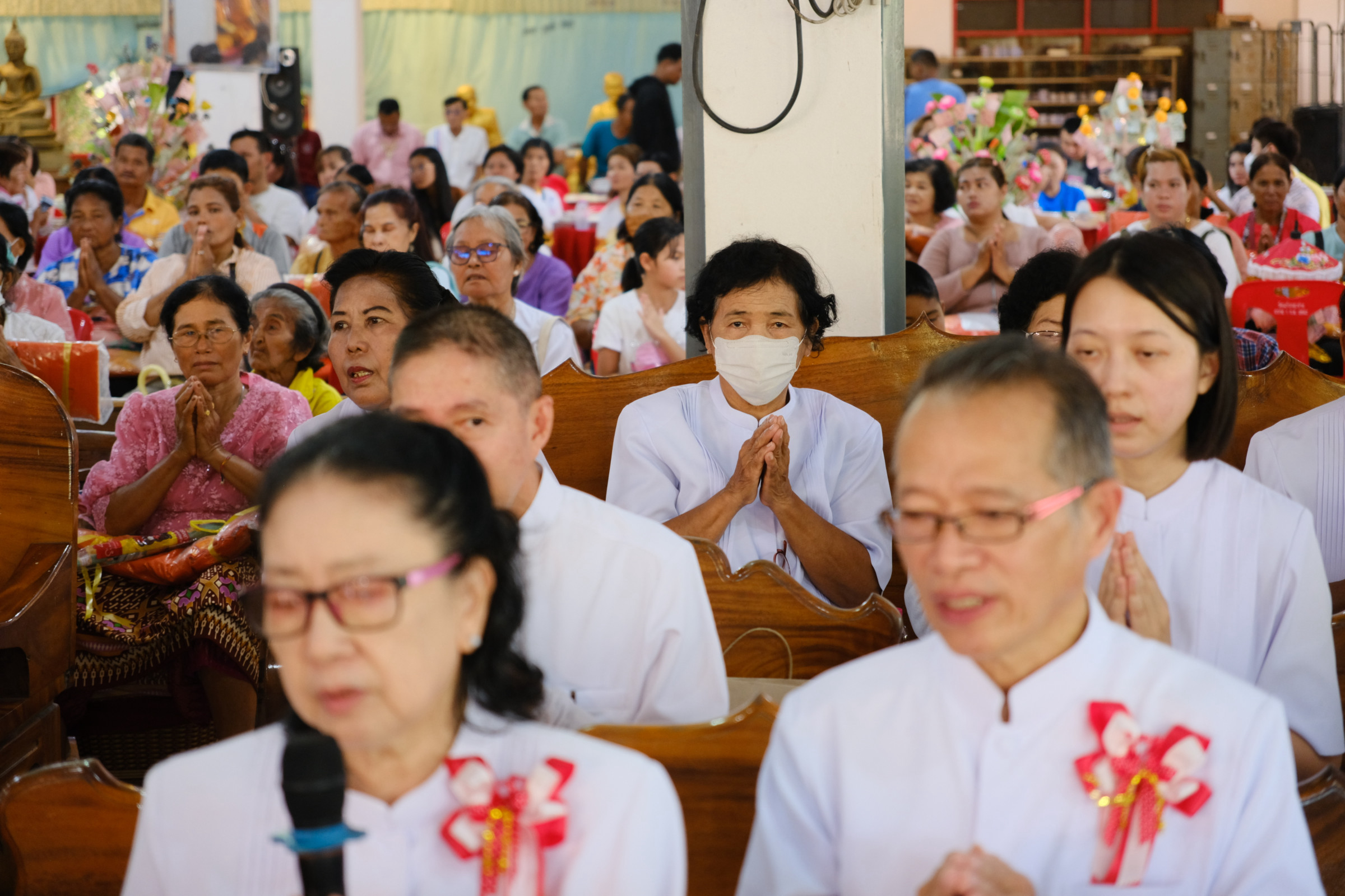 ภาพร่วมพิธีกรรมวัดแก้วกระจ่าง