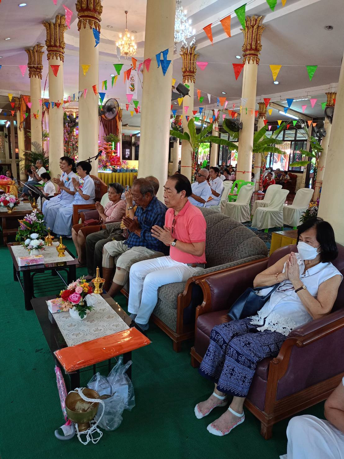 ภาพร่วมพิธีกรรมวัดโพธิ์วงษ์(โพธิวงษ์)