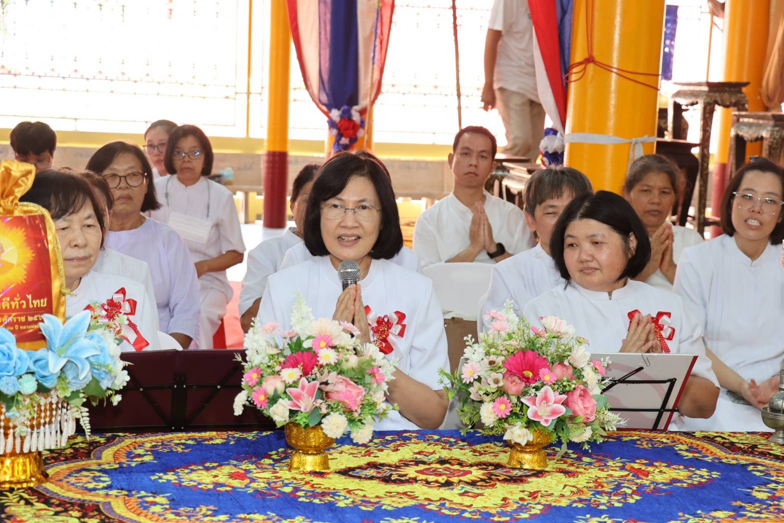 ภาพร่วมพิธีกรรมวัดน้ำอาบ