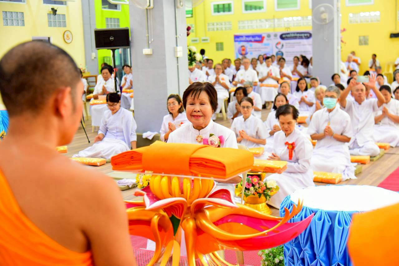 ภาพร่วมพิธีกรรมธุดงคสถานหล่มสัก