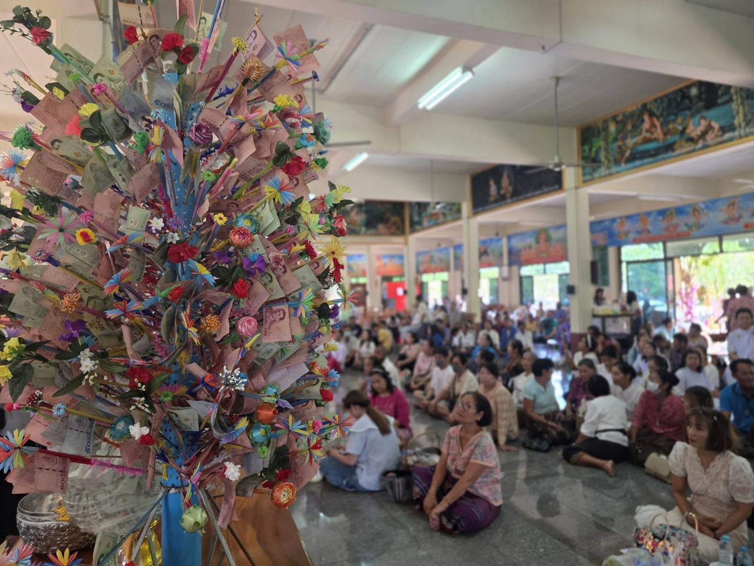 ภาพร่วมพิธีกรรมวัดสระมงคล