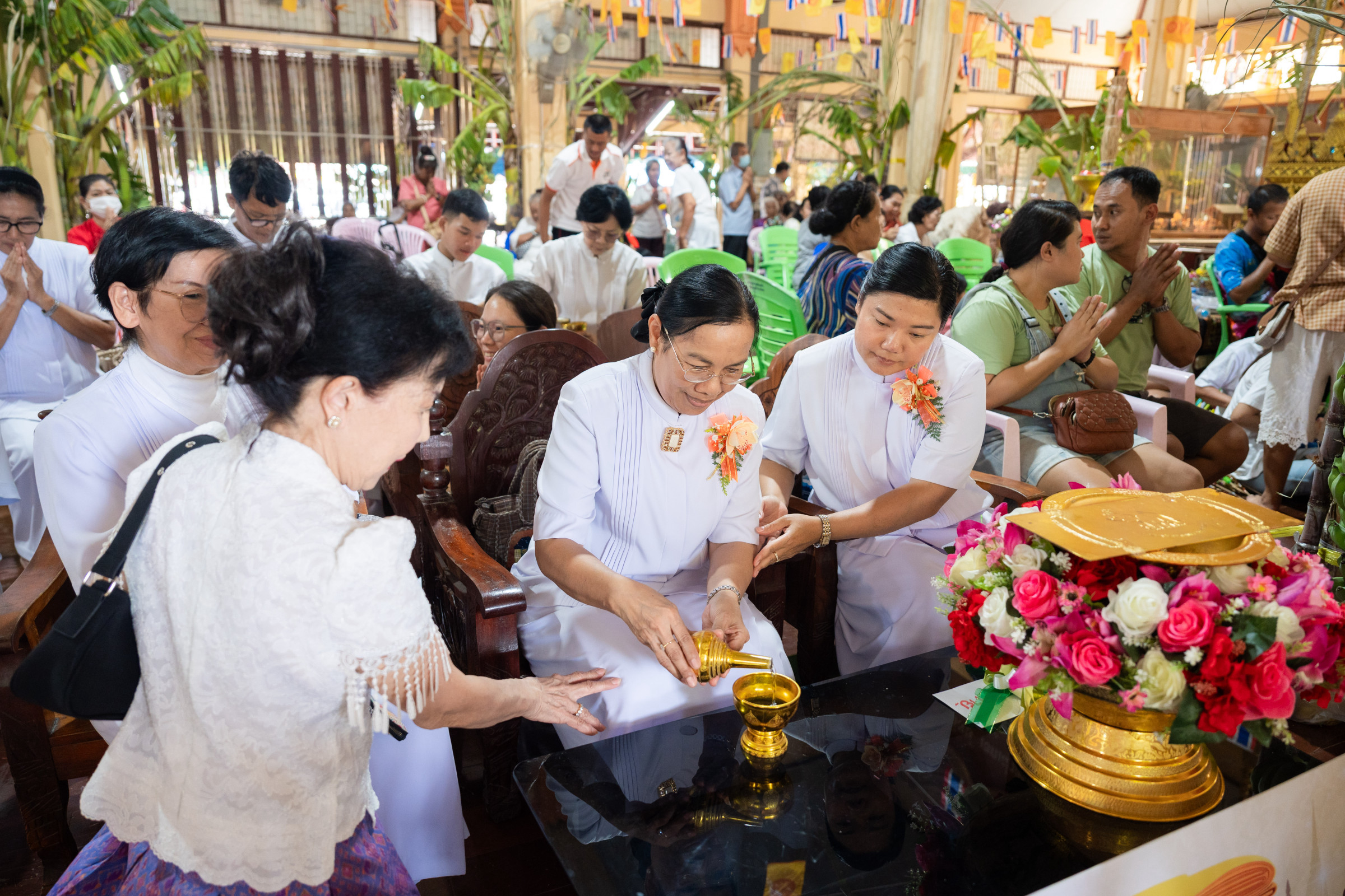 ภาพร่วมพิธีกรรมวัดไทร