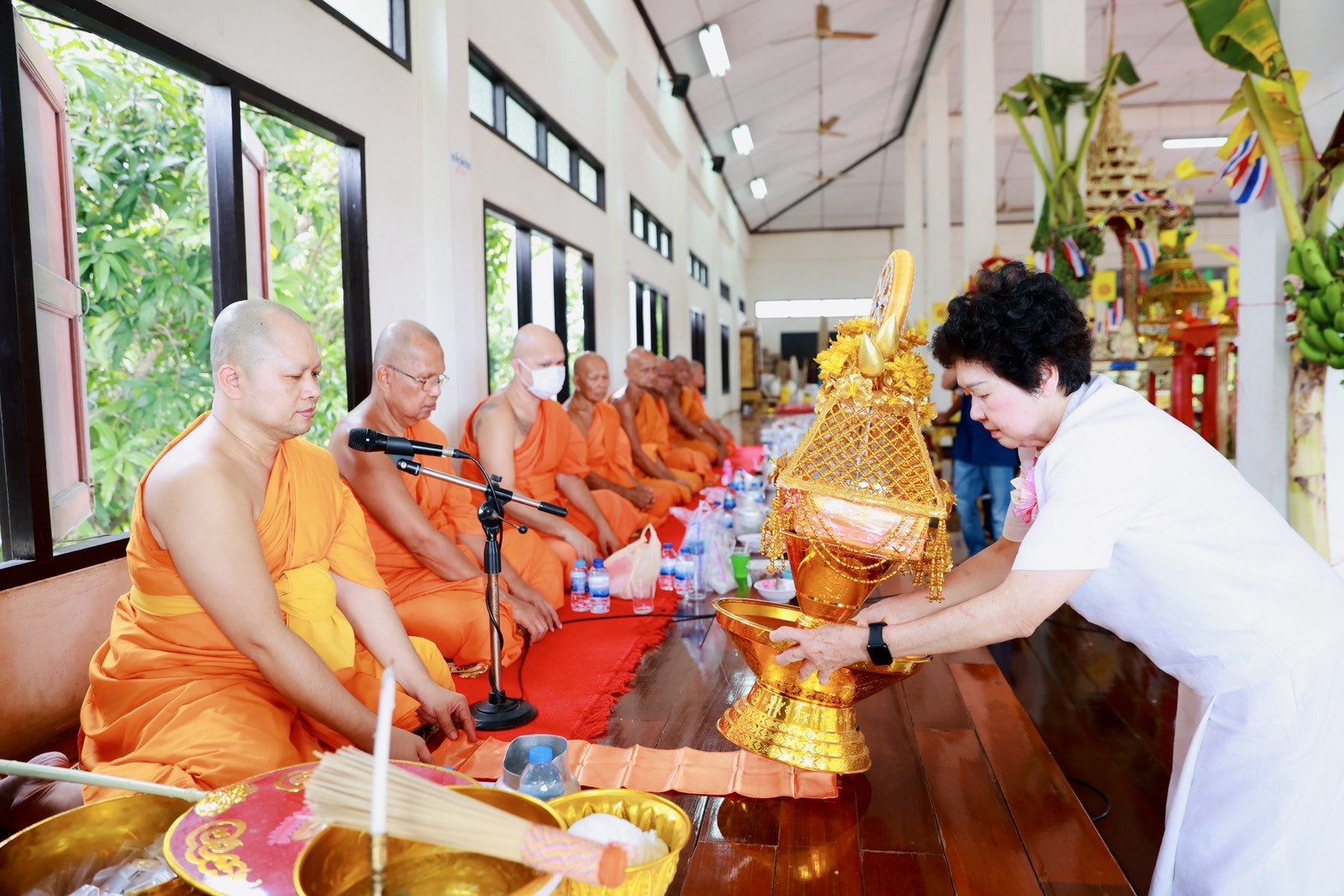 ภาพร่วมพิธีกรรมวัดท่าใน