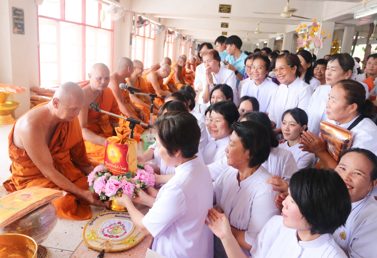 ภาพร่วมพิธีกรรมวัดรางกำหยาด