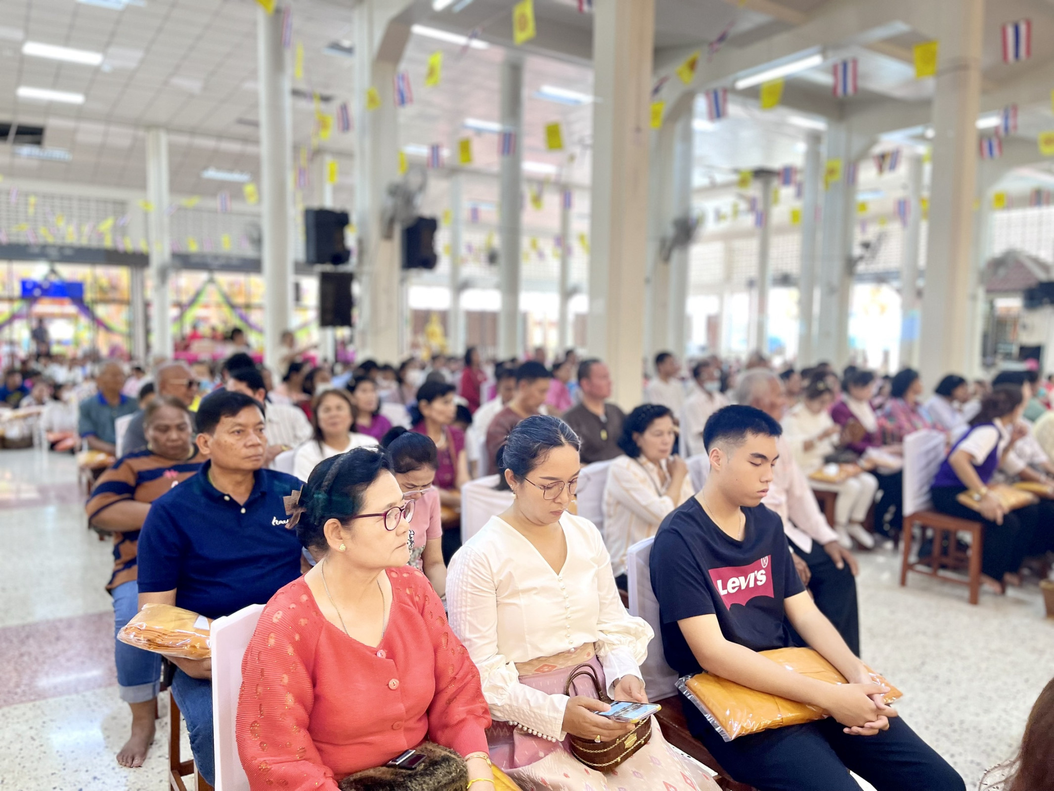 ภาพร่วมพิธีกรรมวัดวังน้ำขาว