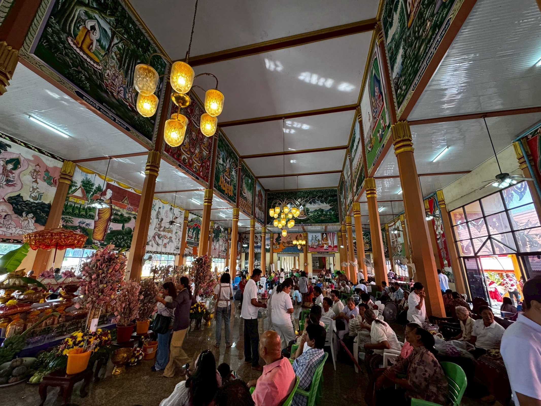 ภาพร่วมพิธีกรรมวัดบ่อตะกั่วพุทธาราม