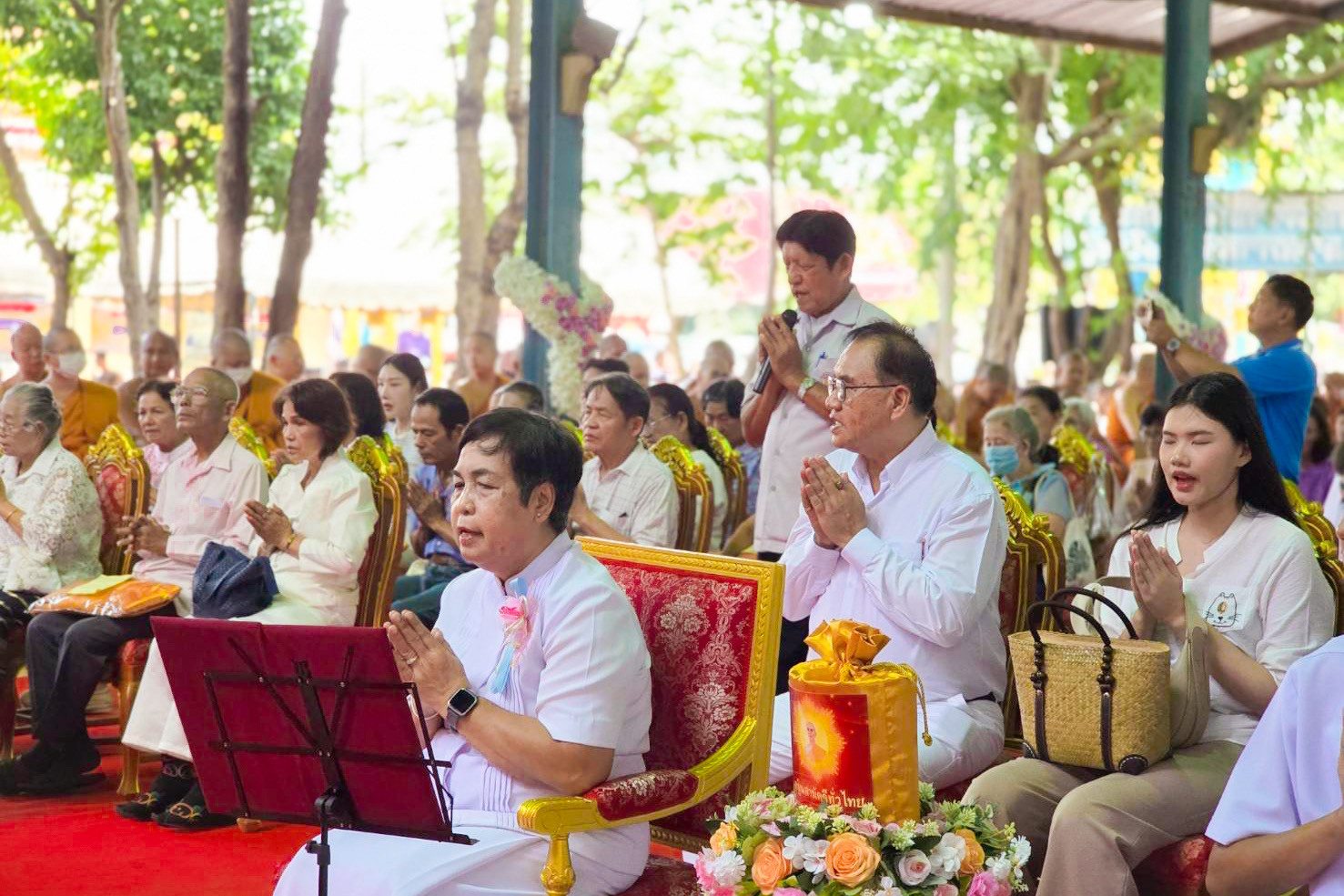 ภาพกล่าวคำถวายกฐินวัดห้วยจระเข้