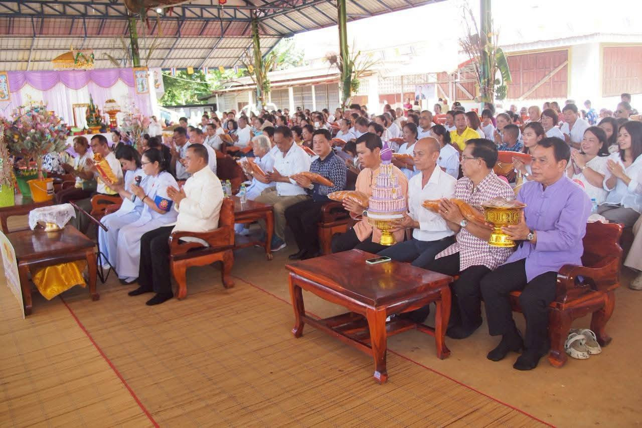 ภาพร่วมพิธีกรรมวัดทุ่งเรไร(บ้านไร่)