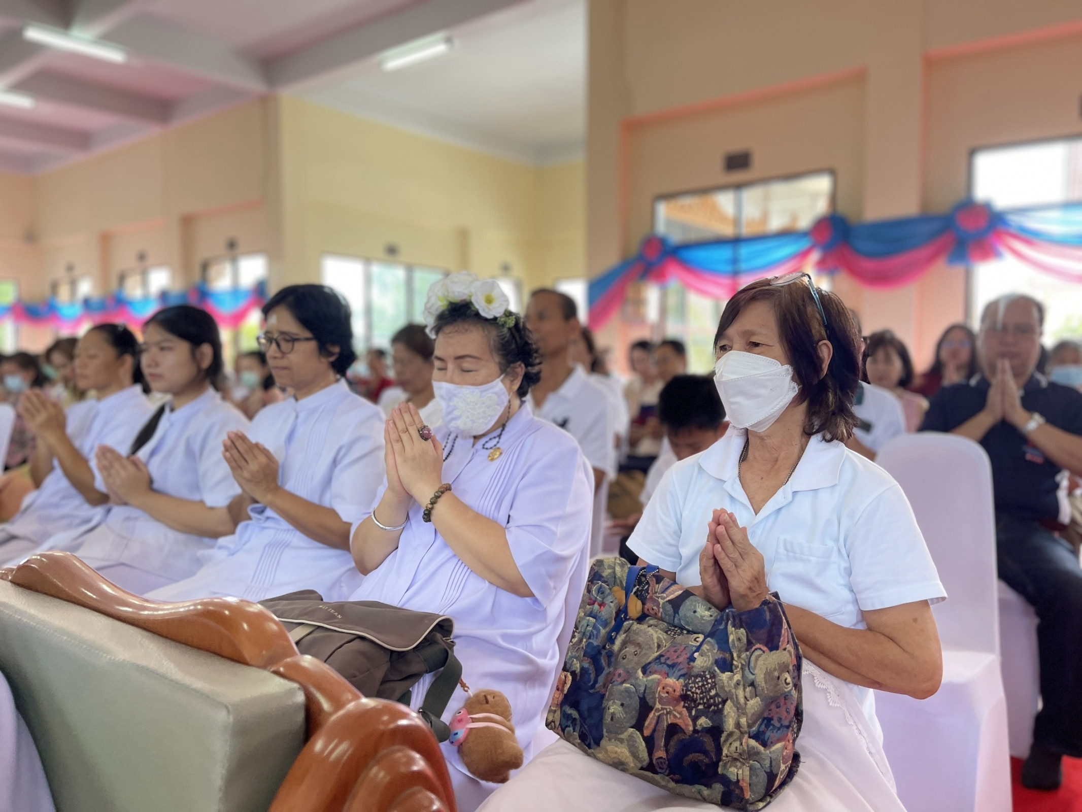 ภาพร่วมพิธีกรรมวัดเดชานุสรณ์