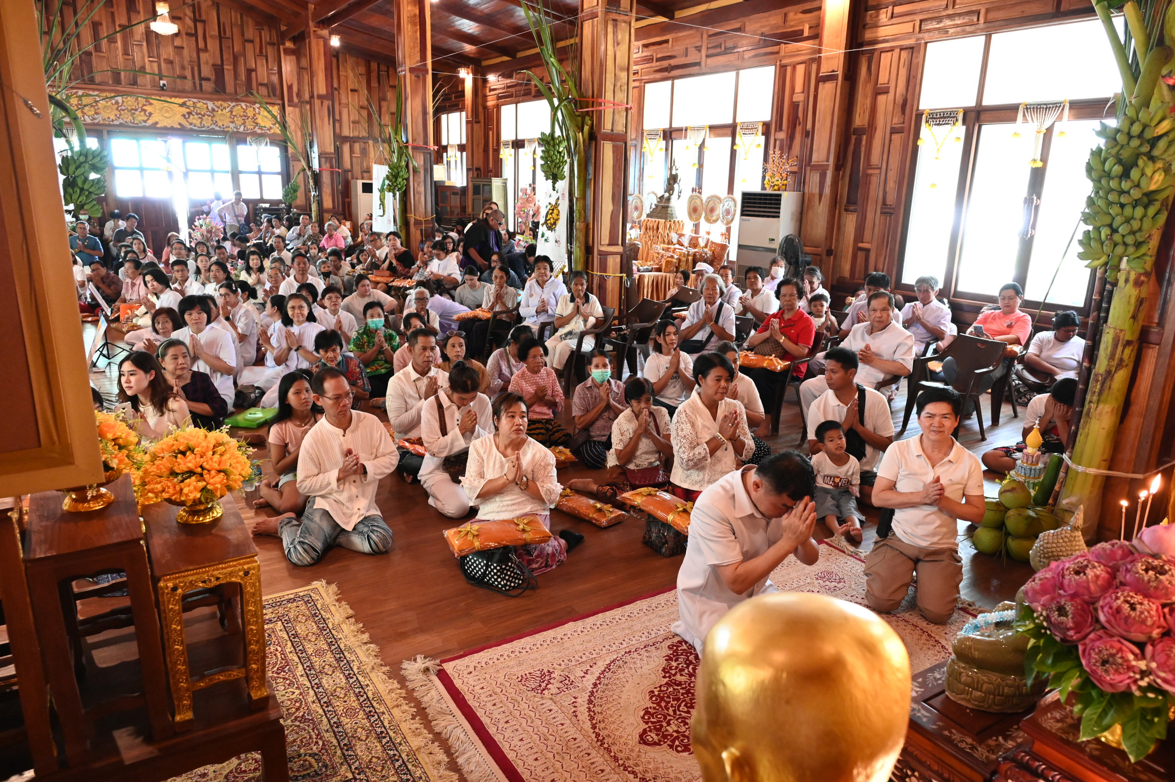 ภาพร่วมพิธีกรรมวัดป่าปฐมชัย