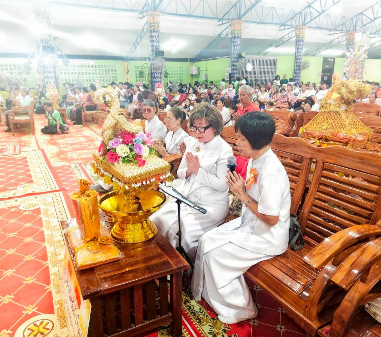 ภาพกล่าวคำถวายกฐินวัดสว่างชาติประชาบำรุง