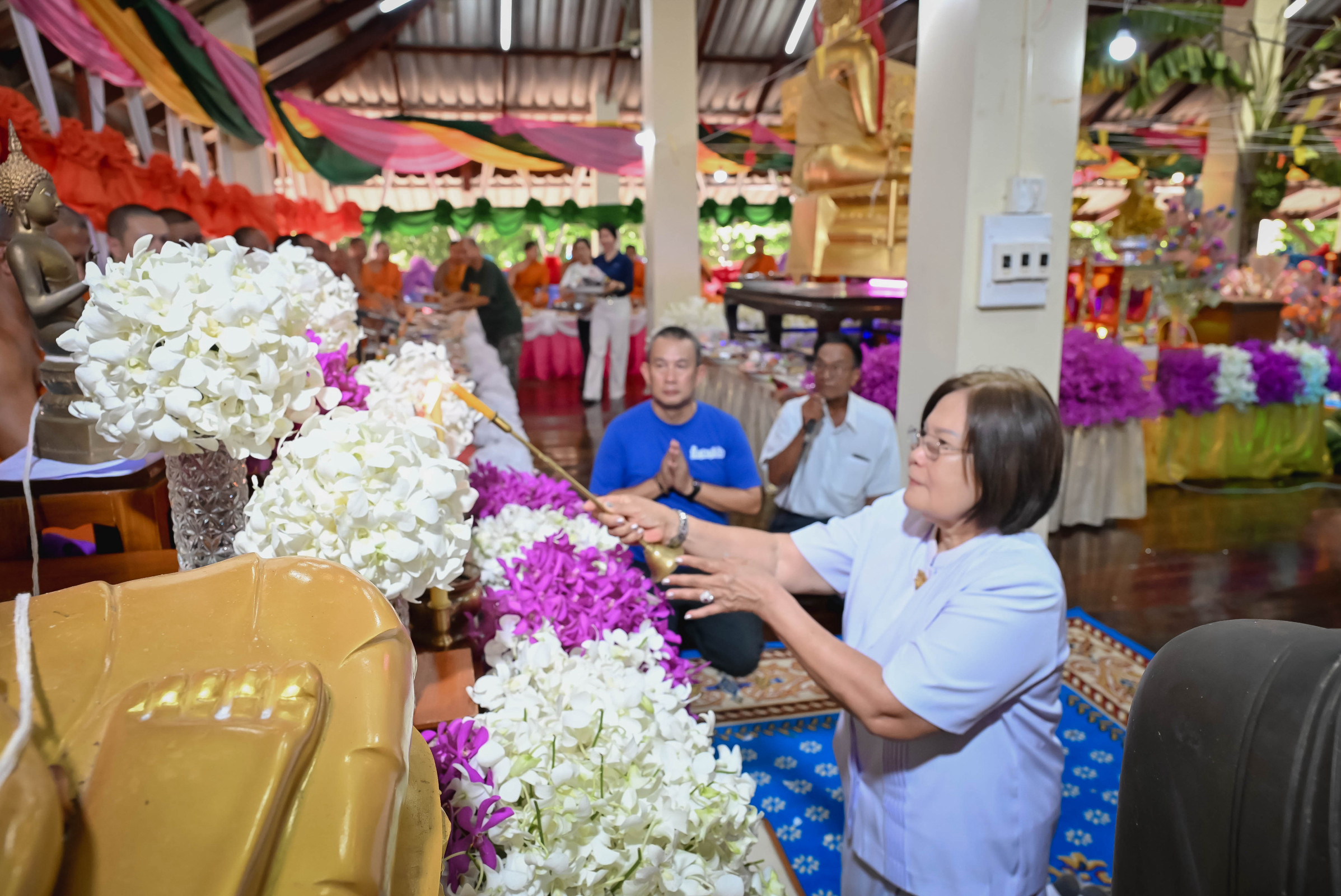 ภาพร่วมพิธีกรรมวัดไผ่สามตำลึง