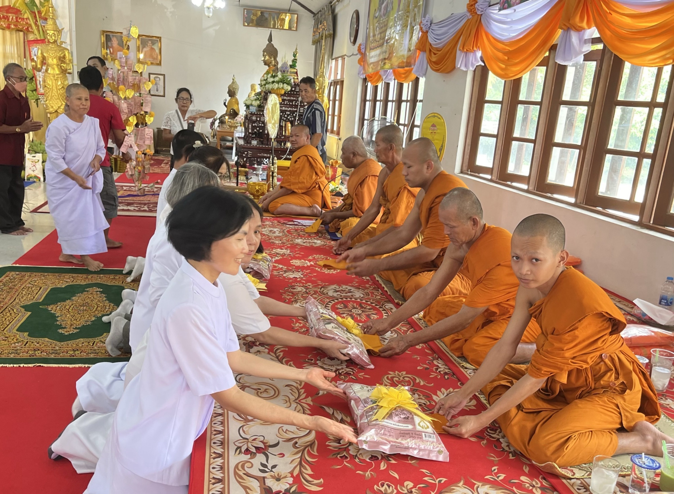 ภาพร่วมพิธีกรรมวัดรางสมอ