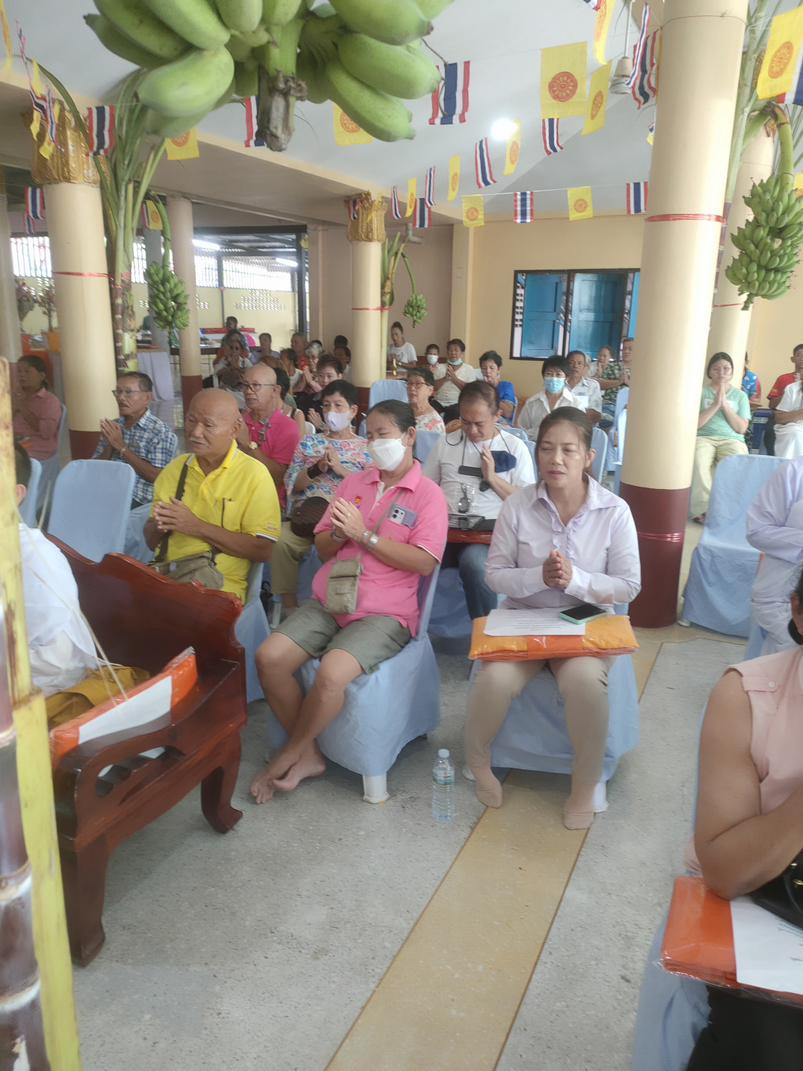 ภาพร่วมพิธีกรรมวัดหัวนา