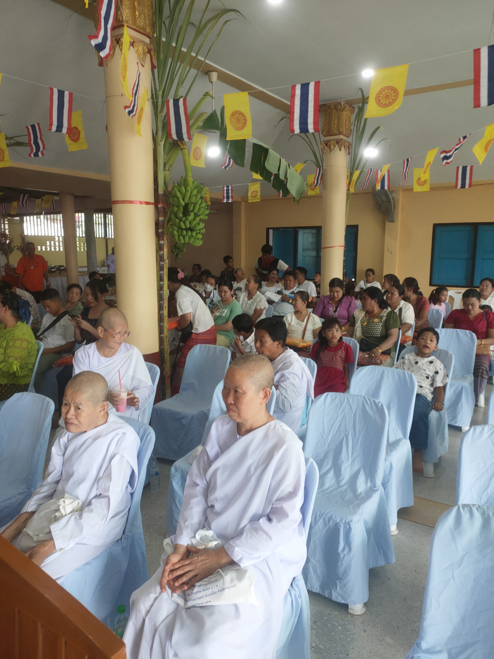 ภาพร่วมพิธีกรรมวัดหัวนา