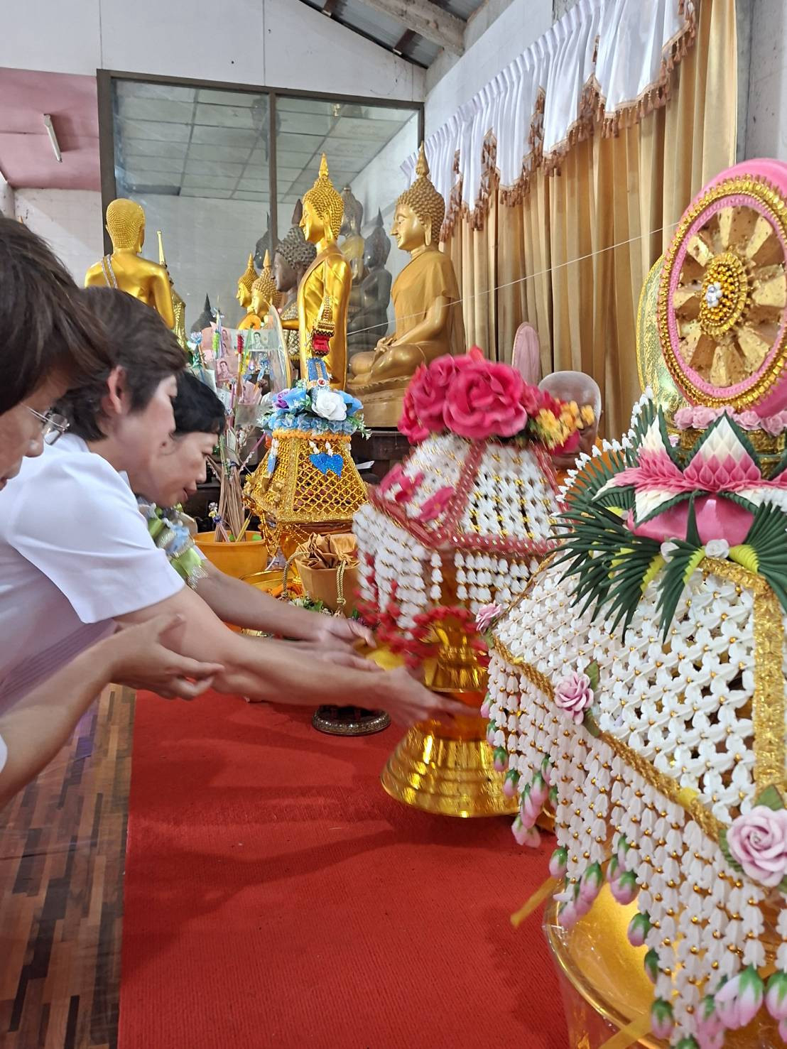 ภาพร่วมพิธีกรรมวัดเขาพ่อปู่ราษฎร์บำรุง