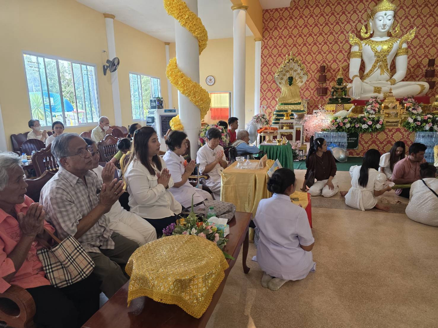 ภาพร่วมพิธีกรรมวัดขันติเมตตา