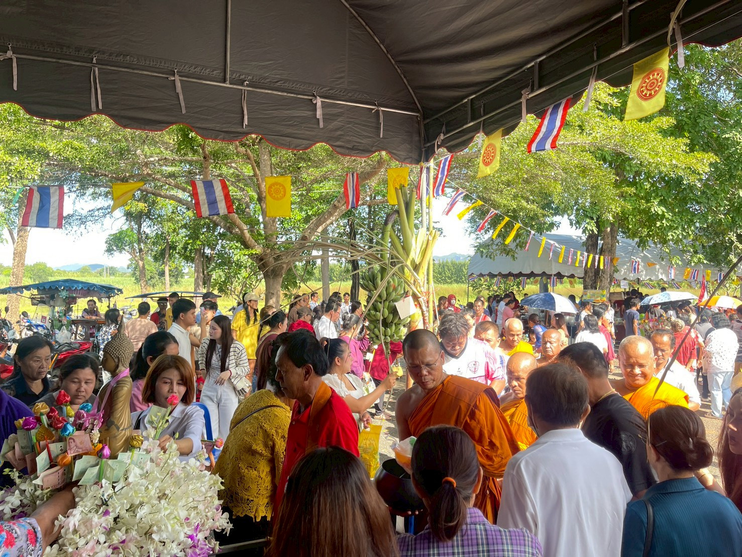 ภาพร่วมพิธีกรรมวัดอู่ตะเภา