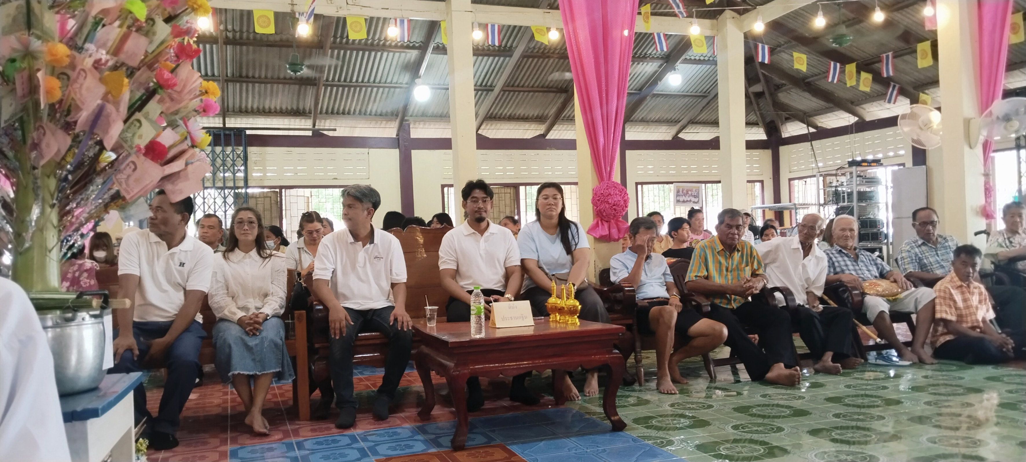 ภาพร่วมพิธีกรรมวัดสระกระเบื้อง