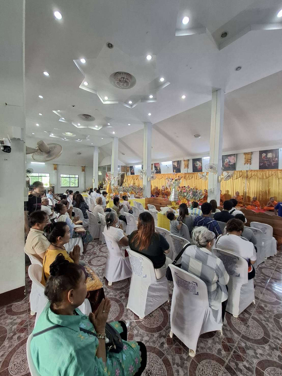 ภาพร่วมพิธีกรรมที่พักสงฆ์เขาขวางศรีวนาราม