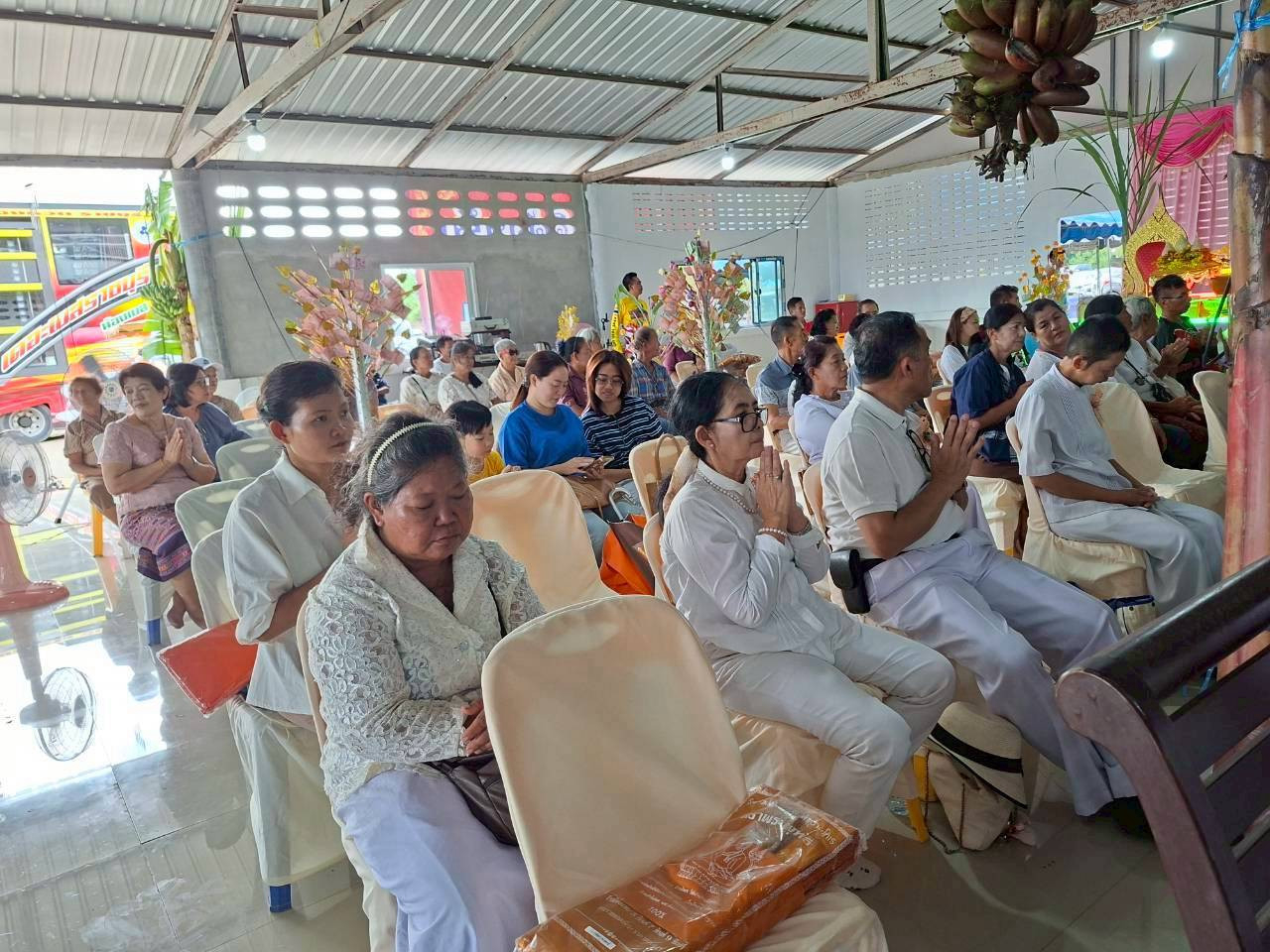 ภาพร่วมพิธีกรรมวัดถ้ำสัตบรรคูหา