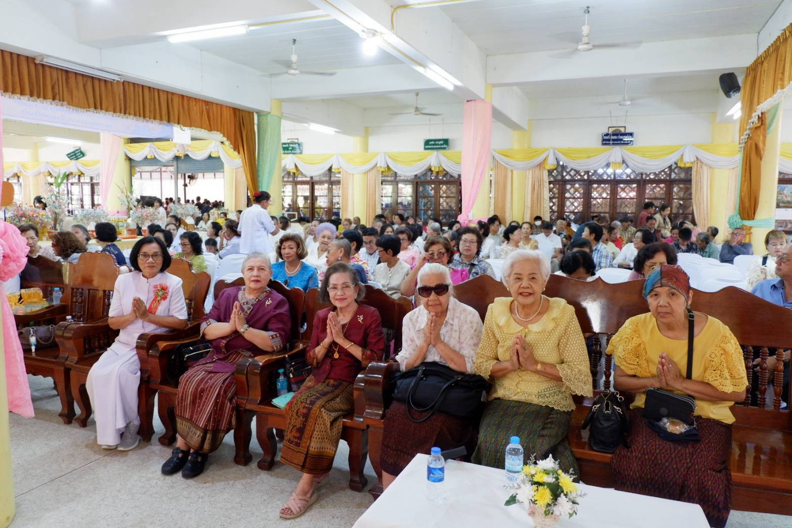 ภาพร่วมพิธีกรรมวัดห้วยทรายขาว