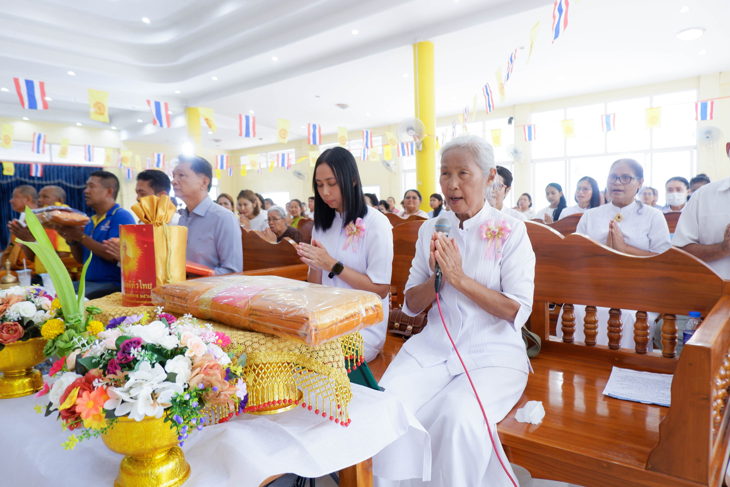 ภาพกล่าวคำถวายกฐินสำนักสงฆ์ดอนต้นตาล