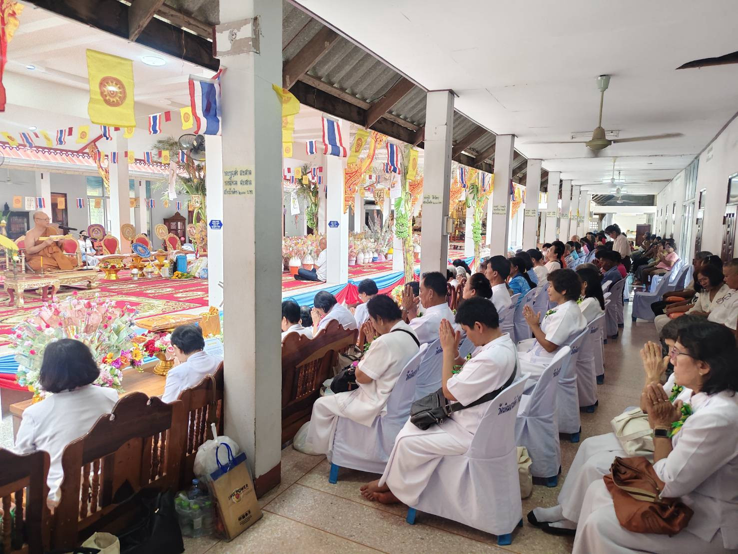 ภาพร่วมพิธีกรรมวัดนิคมสามัคคี (หนองเสือ)