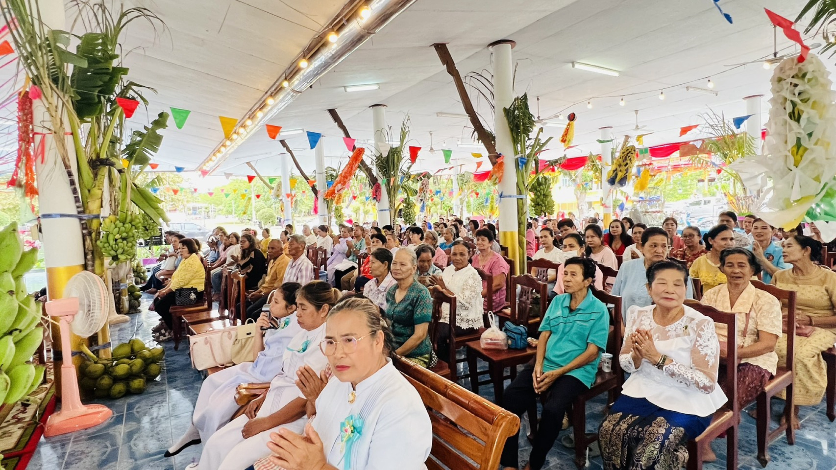 ภาพร่วมพิธีกรรมวัดวังมะเดื่อ