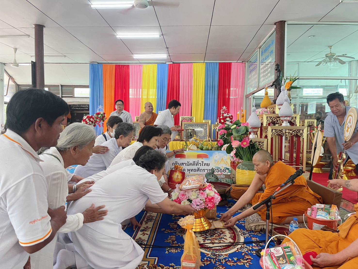 ภาพร่วมพิธีกรรมวัดพุพลู
