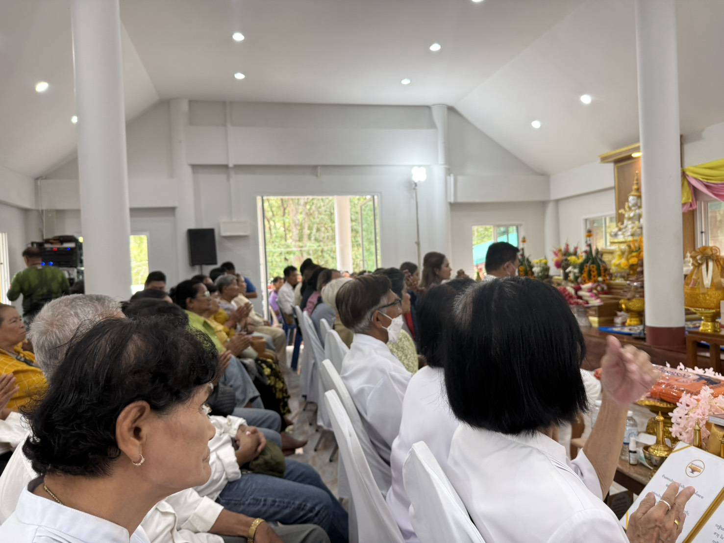 ภาพร่วมขบวนกฐินสำนักสงฆ์พุทธอุทยานบ้านพุตูม