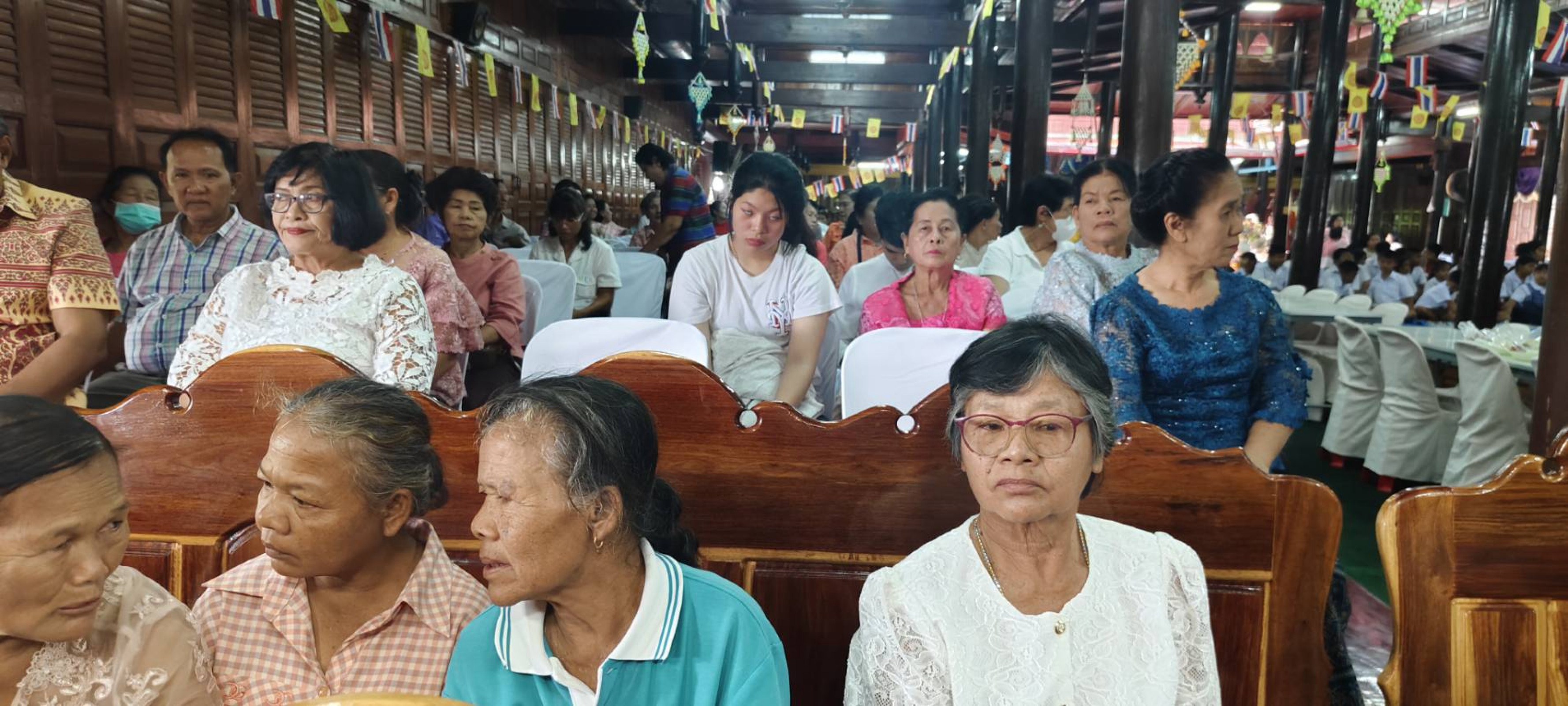 ภาพร่วมพิธีกรรมวัดโพธิ์พระนอก
