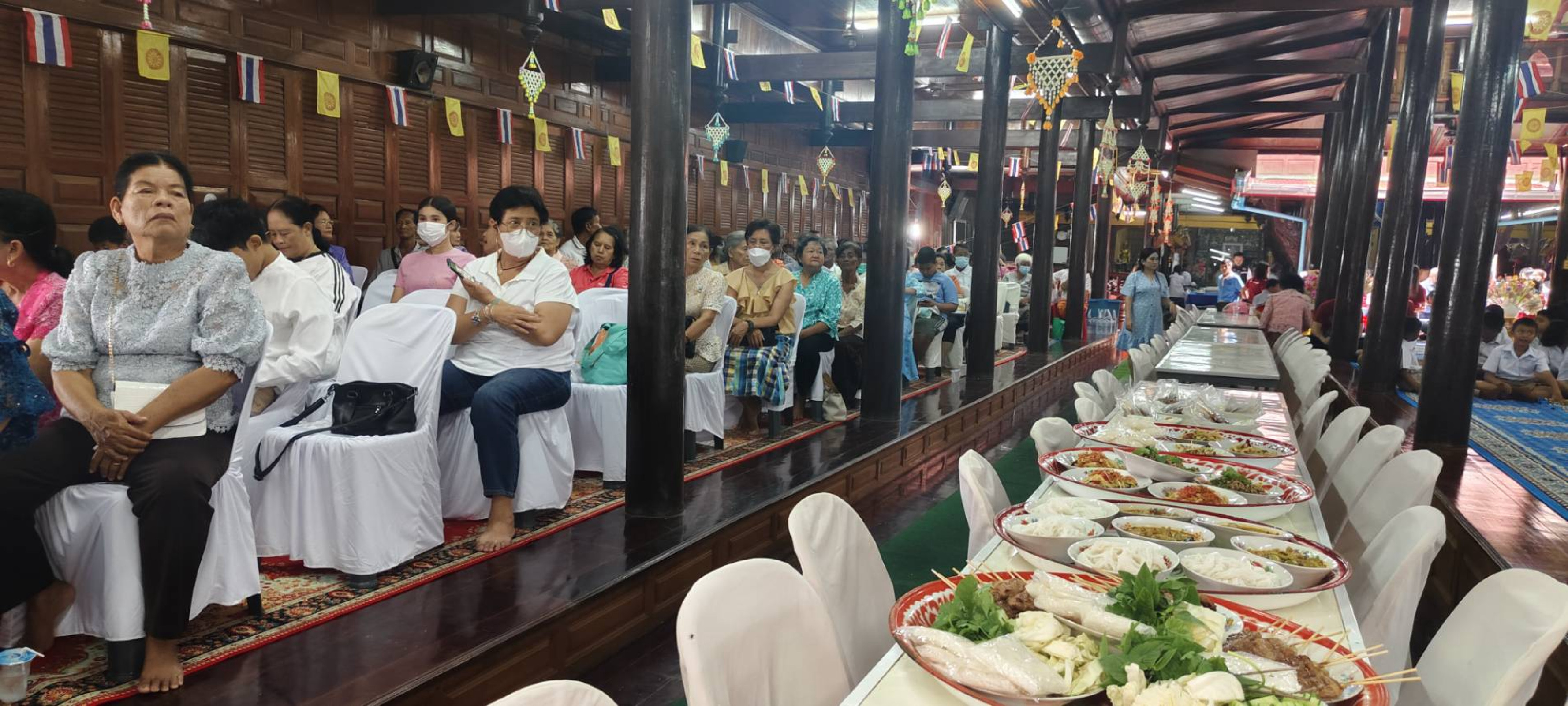 ภาพร่วมพิธีกรรมวัดโพธิ์พระนอก