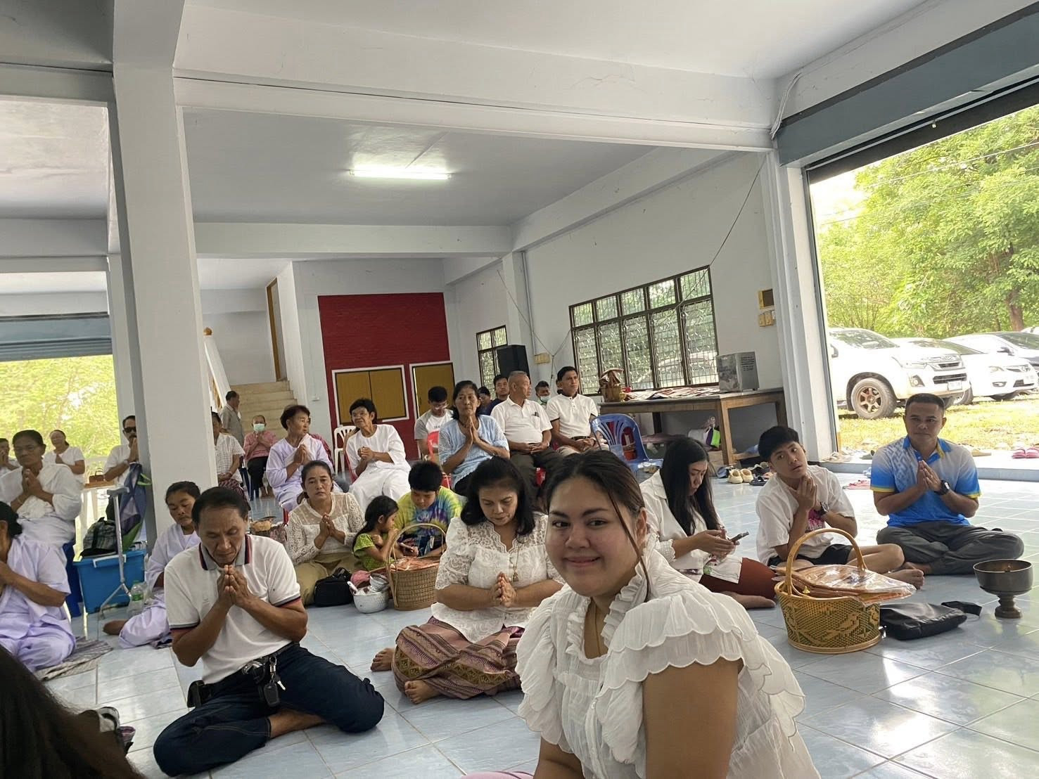 ภาพร่วมพิธีกรรมวัดเย็นสนิทธรรมาราม