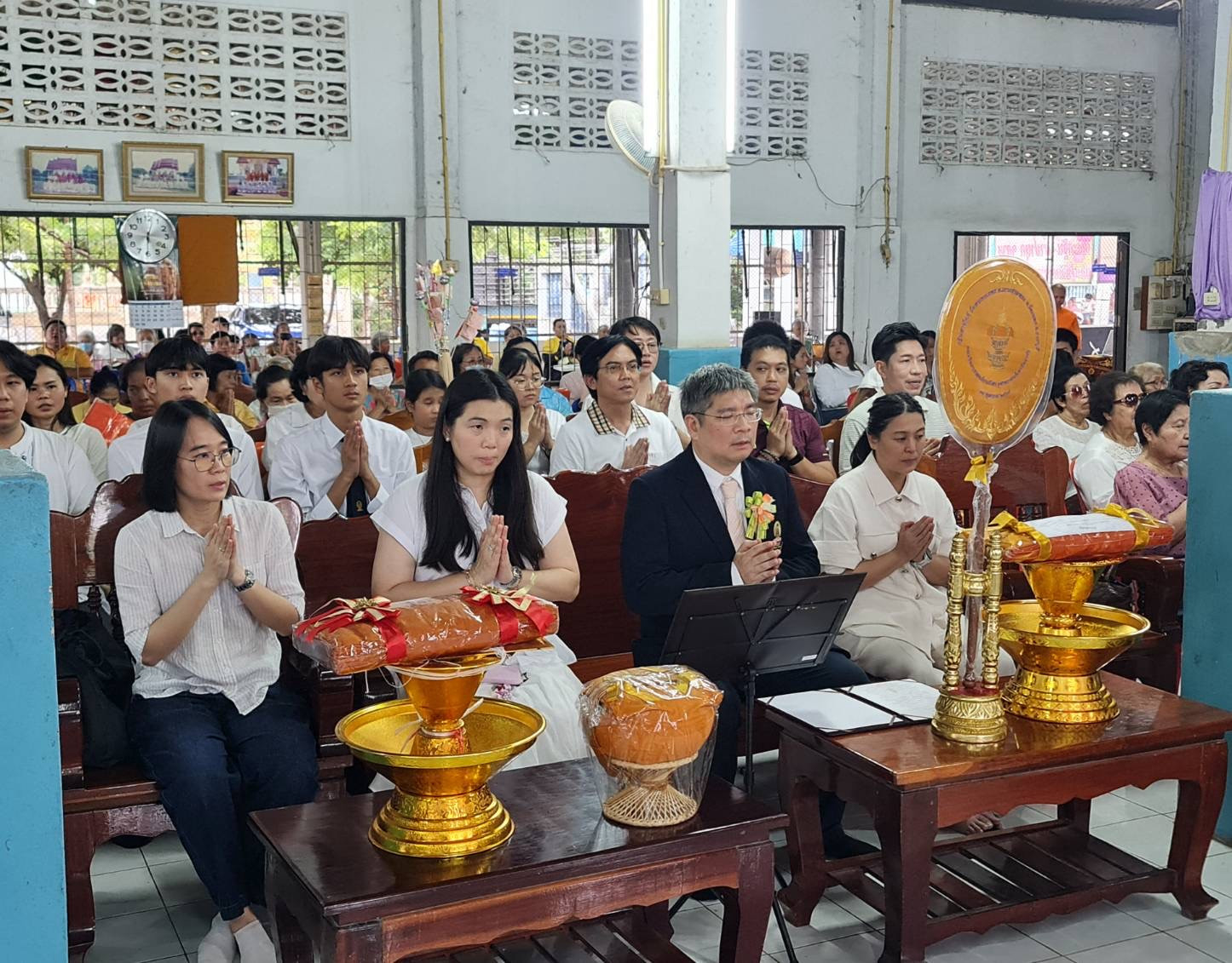 ภาพร่วมพิธีกรรมวัดหนองเกษร