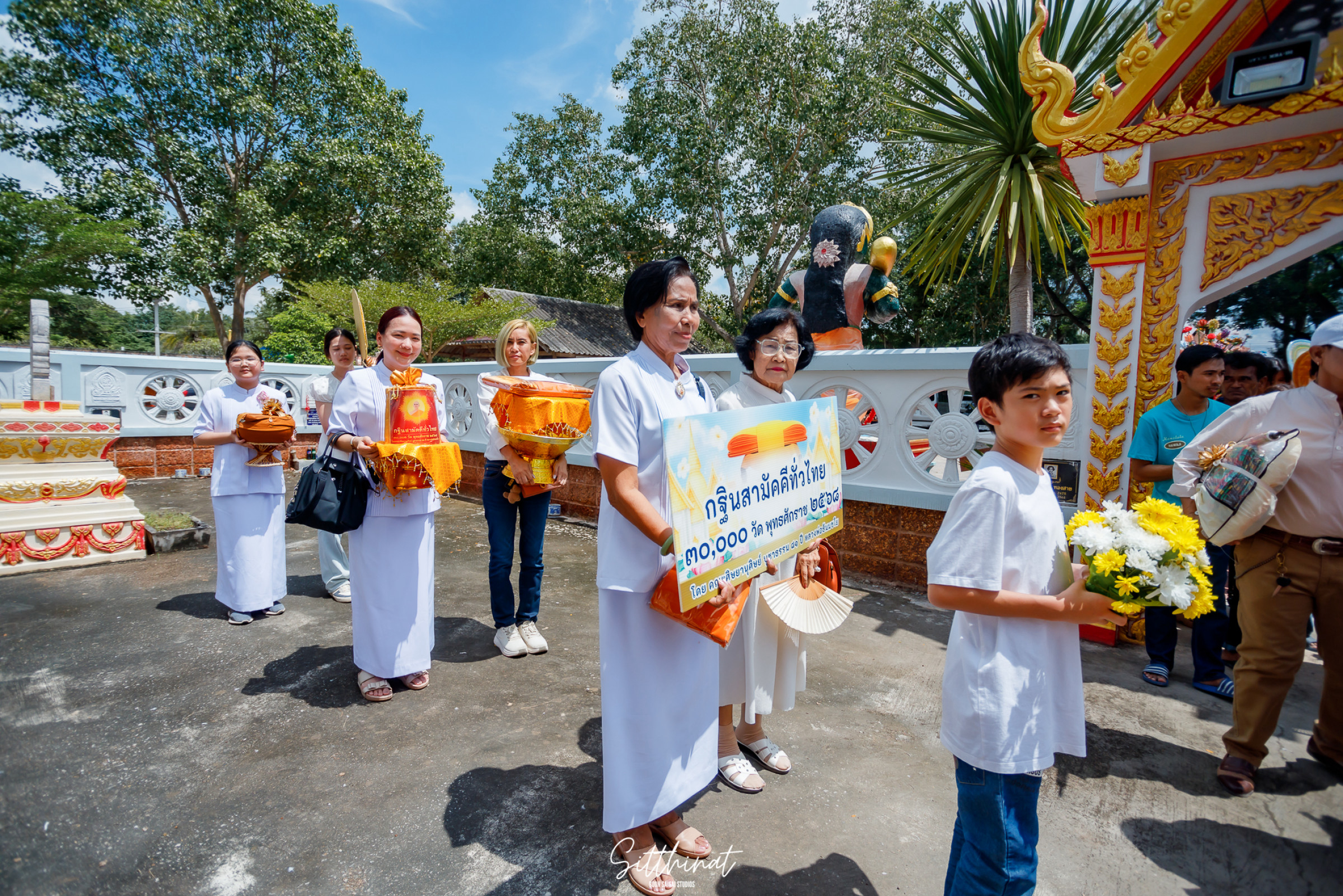 ภาพร่วมขบวนกฐินวัดห้วยทรายทอง