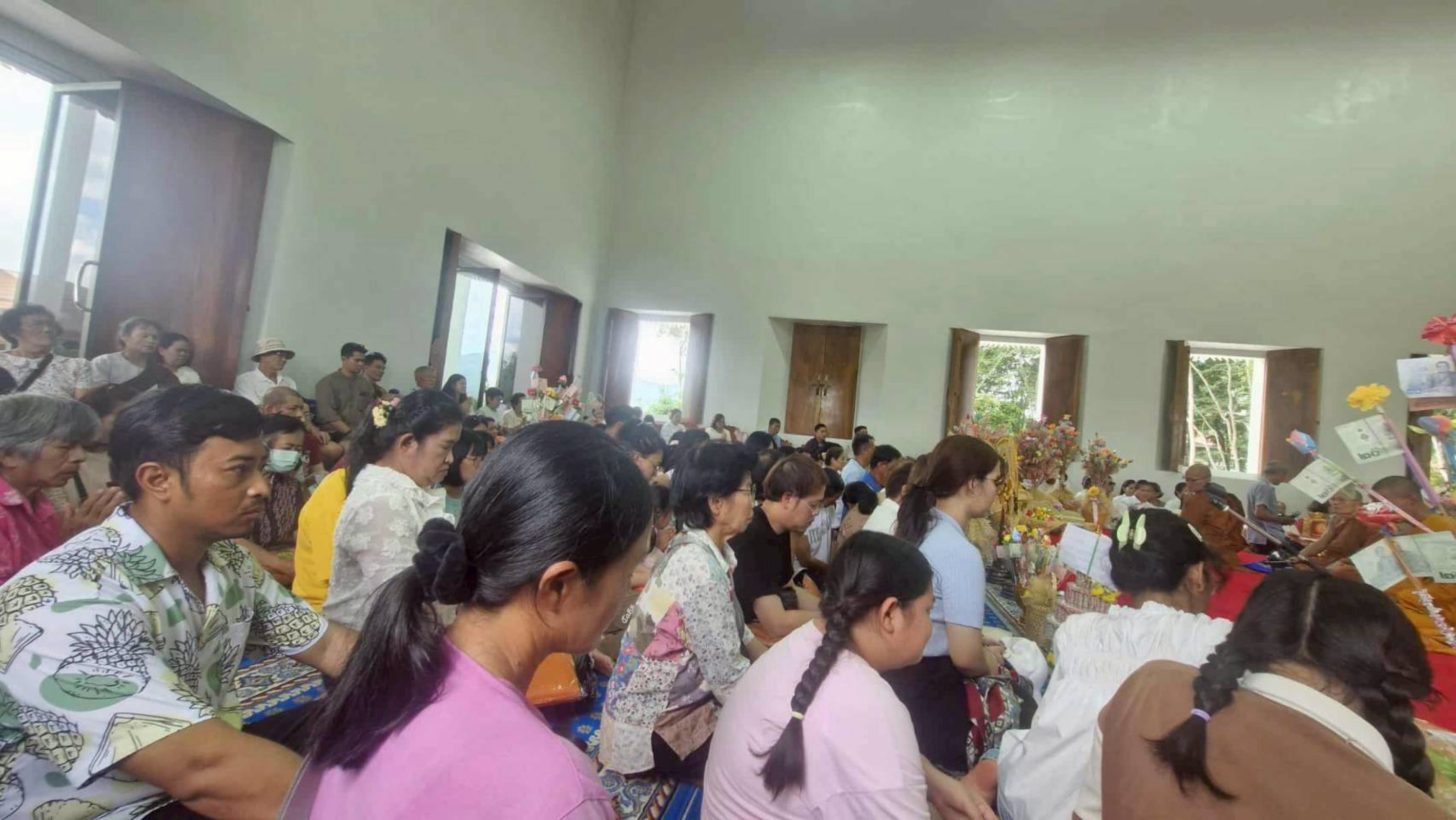 ภาพร่วมพิธีกรรมวัดโป่งกระทิงล่าง