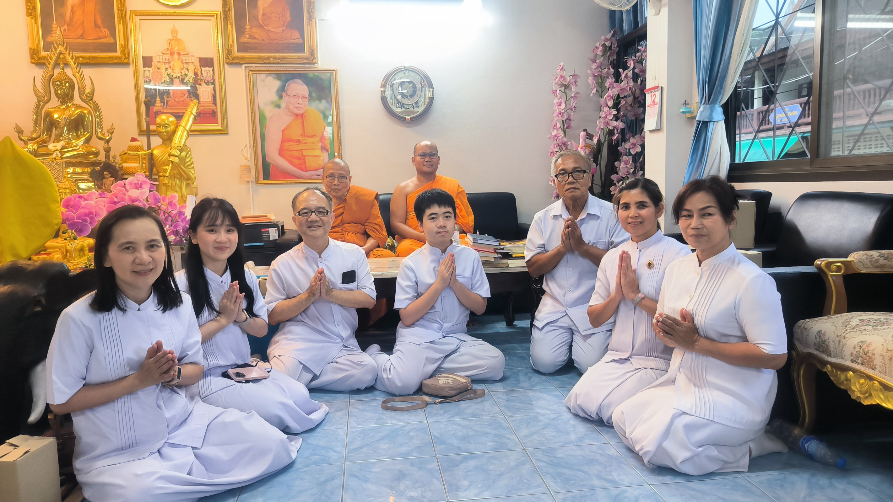 ภาพร่วมพิธีกรรมวัดเนกขัมมาราม