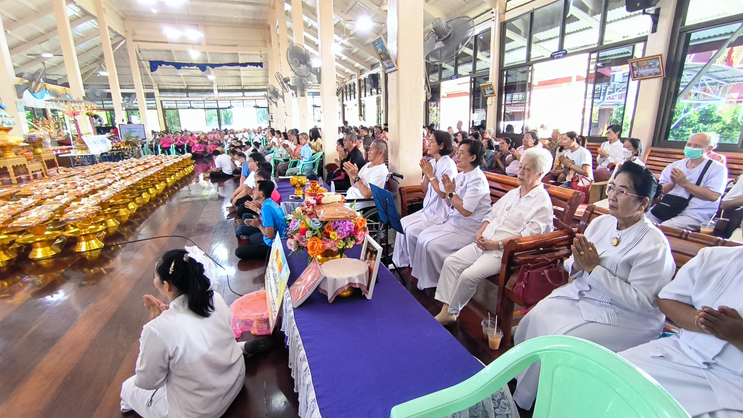 ภาพร่วมพิธีกรรมวัดสีดาราม